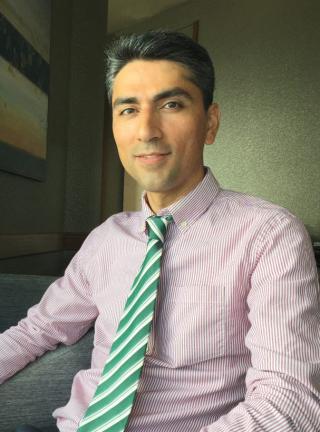 Headshot of Mehdi Hosseini