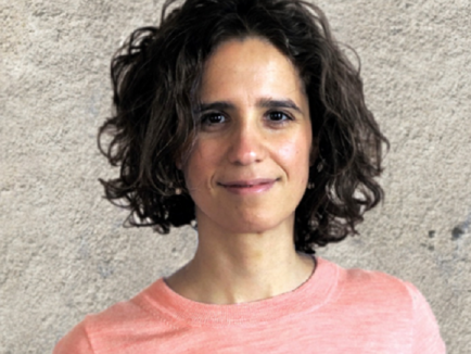 Headshot of Inbal Becker Reshef