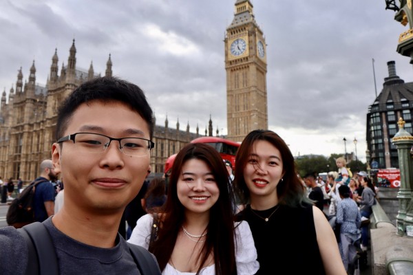 Chen and friends in London